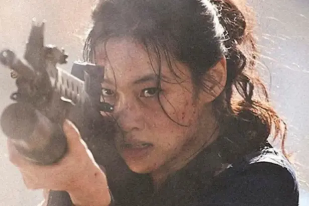 Hunterfly 26 09 25 132919 HOPE Korean sci-fi thriller starring Hwang Jung-min and Michael Fassbender