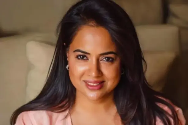 Sameera Reddy shares a body positivity message amid discussion around Katrina Kaif’s post-pregnancy appearance
