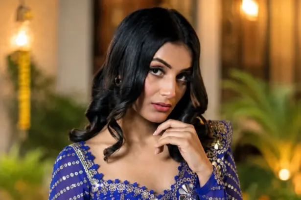 Shweta Pundir biography, Indian actress comedian and content creator