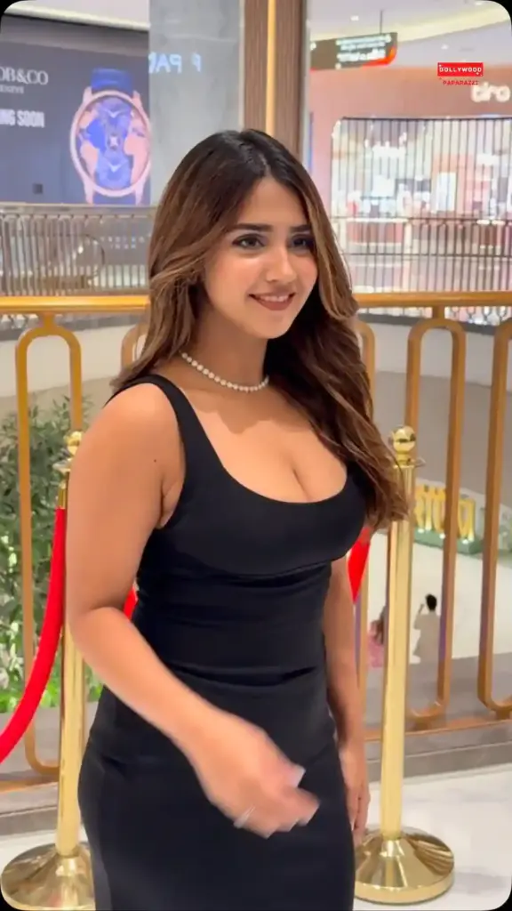 Roshni Walia Career