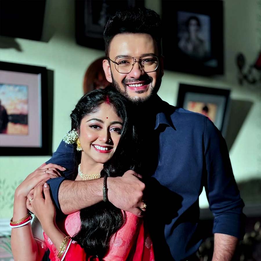 Hunterfly 524356 hf Sahab Bhattacharya and Susmita Dey's Television Careers