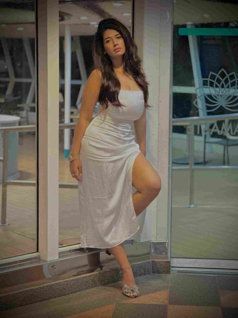 Hunterfly 808209944 18624572245006326 1478259811542962776 n 11zon 768x1024 1 Rasha Kirmani’s White Cruise Look
