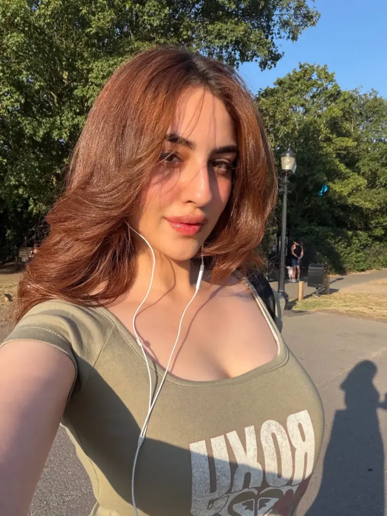 Hunterfly 815209687 18438011824180843 4405777867919392602 n Samreen Kaur and Tujhe Bhoolna Toh Chaaha
