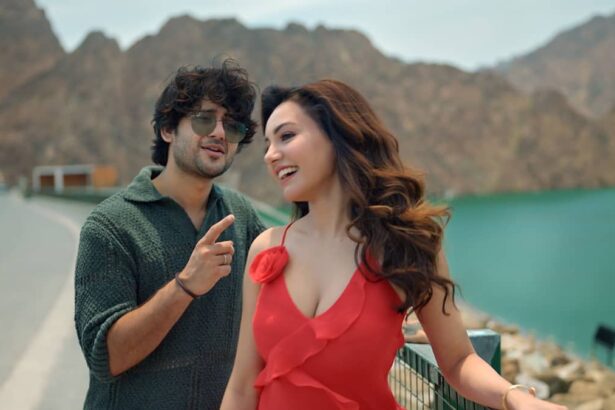 Adrit Roy and Aryaa Ray in Bhule Jeona Please song from Beporoya