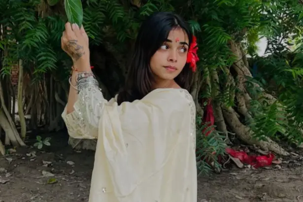Afreen Khan biography, Indian model and Instagram influencer