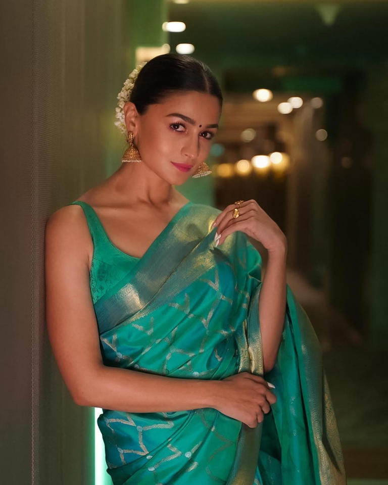 Alia Bhatt's Teal-and-Gold Saree Is Classic Festive Dressing