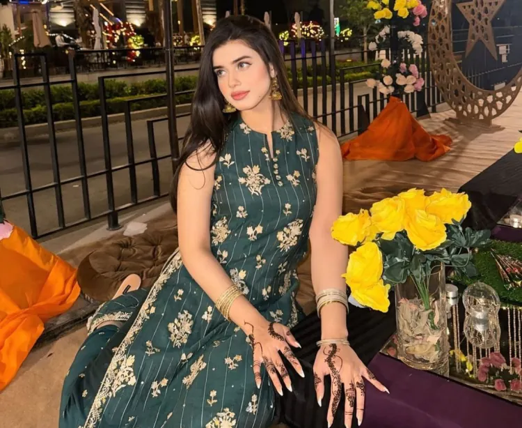 Alina Amir Physical Appearance