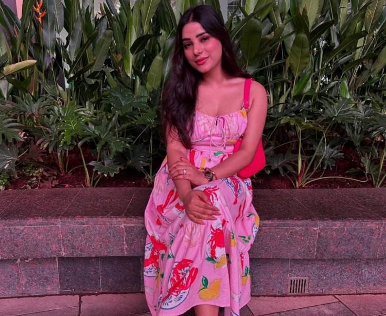 Hunterfly Anushka Srivastav 11 Anushka Srivastav Personal Life