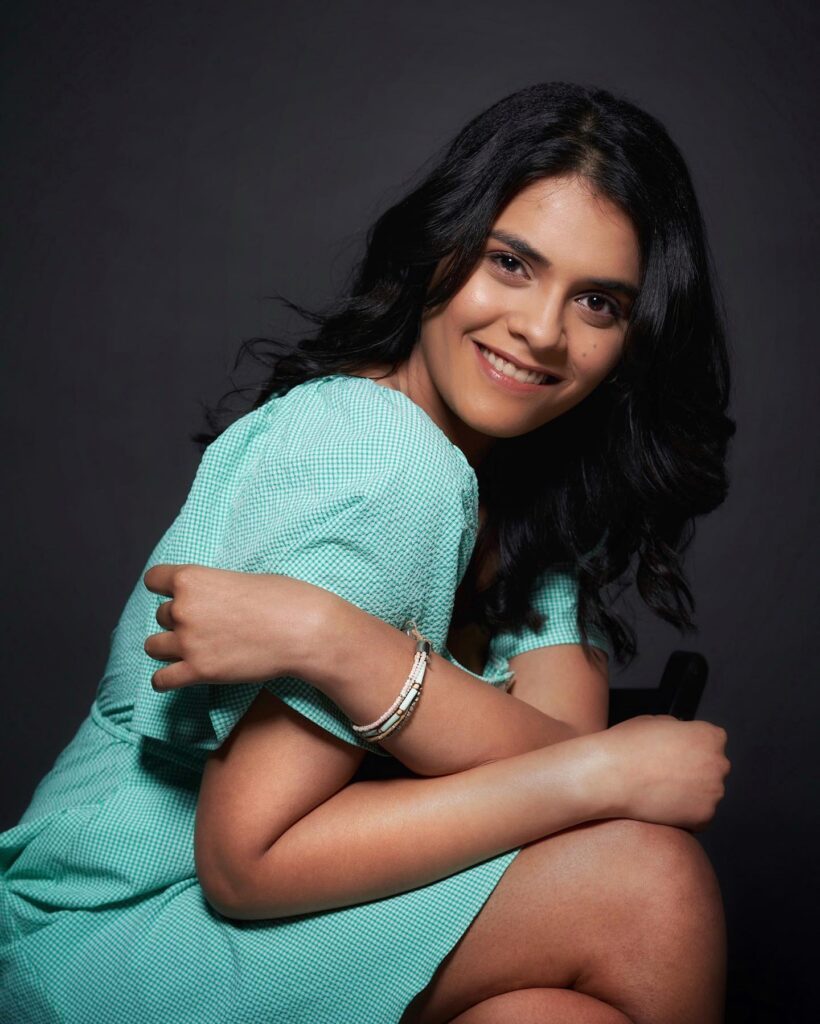 Hunterfly Ayushi Gupta01 Ayushi Gupta Career