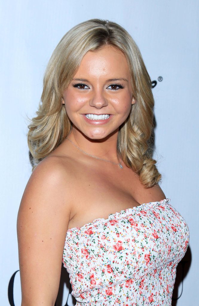 Hunterfly Bree Olson 3 Beginning of Her Career