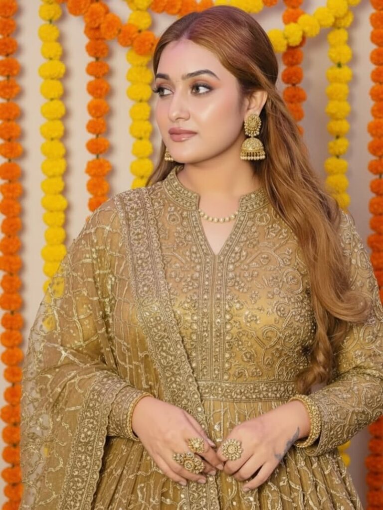 Hunterfly Grishhya Suresh Biography08 Frequently Asked Questions