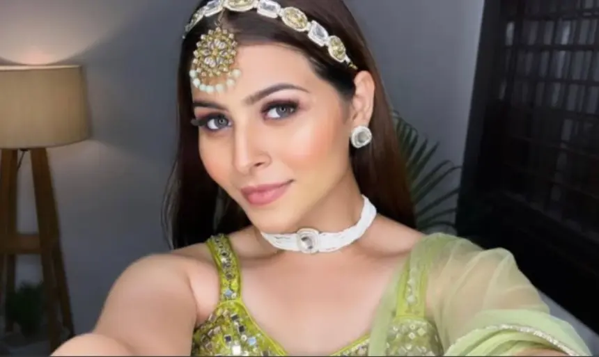 Himani Thapliyal biography, Indian dancer and social media influencer