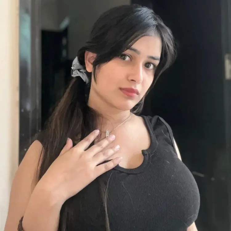 Hunterfly Khushi Maheshwari003 Khushi Maheshwari Boyfriend and Relationship Status