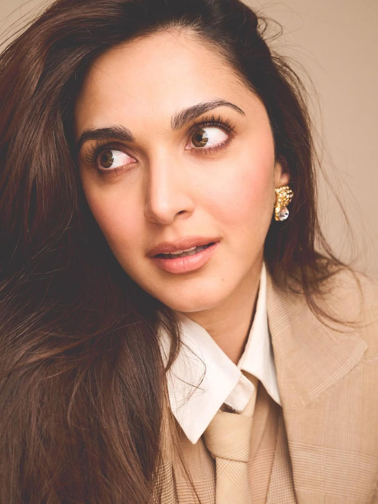 Hunterfly Kiara Advani 04 Why Kiara Advani’s Soft-Glam Look Works