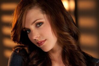 Hunterfly Kiera Winters Kiera Winters biography and career profile