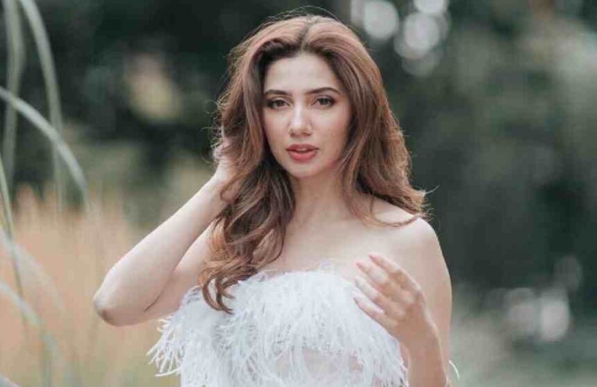 Mahira Khan announces second pregnancy with husband Salim Karim