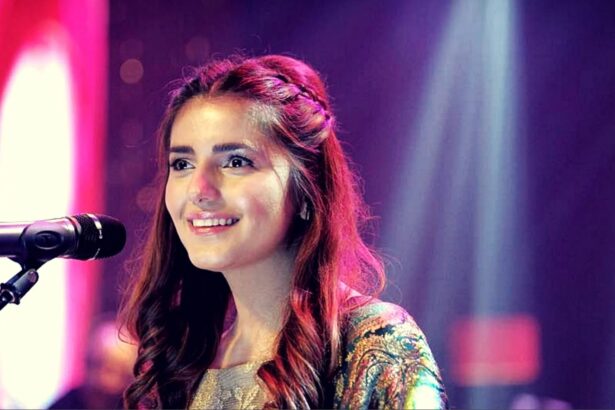 Momina Mustehsan Pakistani singer and songwriter portrait