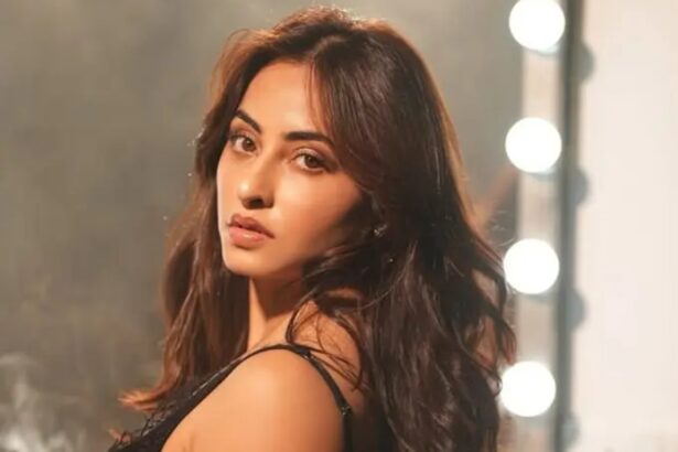 Official promotional still of Niyati Fatnani from Baby Doll.