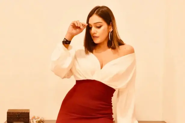 RJ Mahvash biography, Indian radio jockey content creator and host