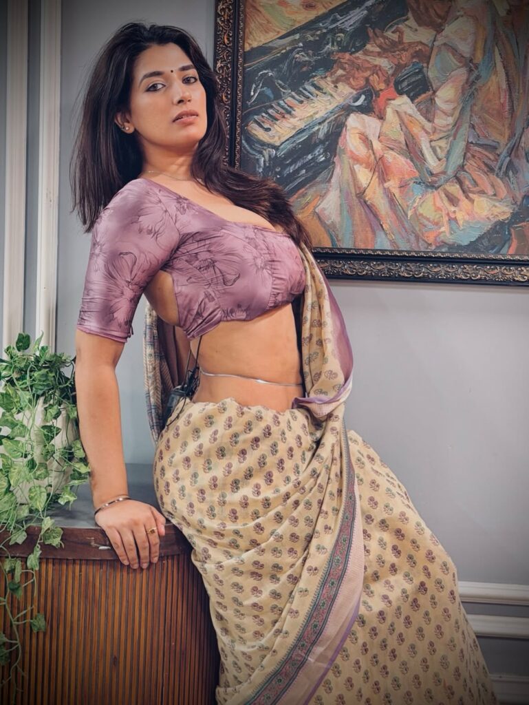 Hunterfly Rasha Kirmani3 Rasha Kirmani Bold Glamour Look