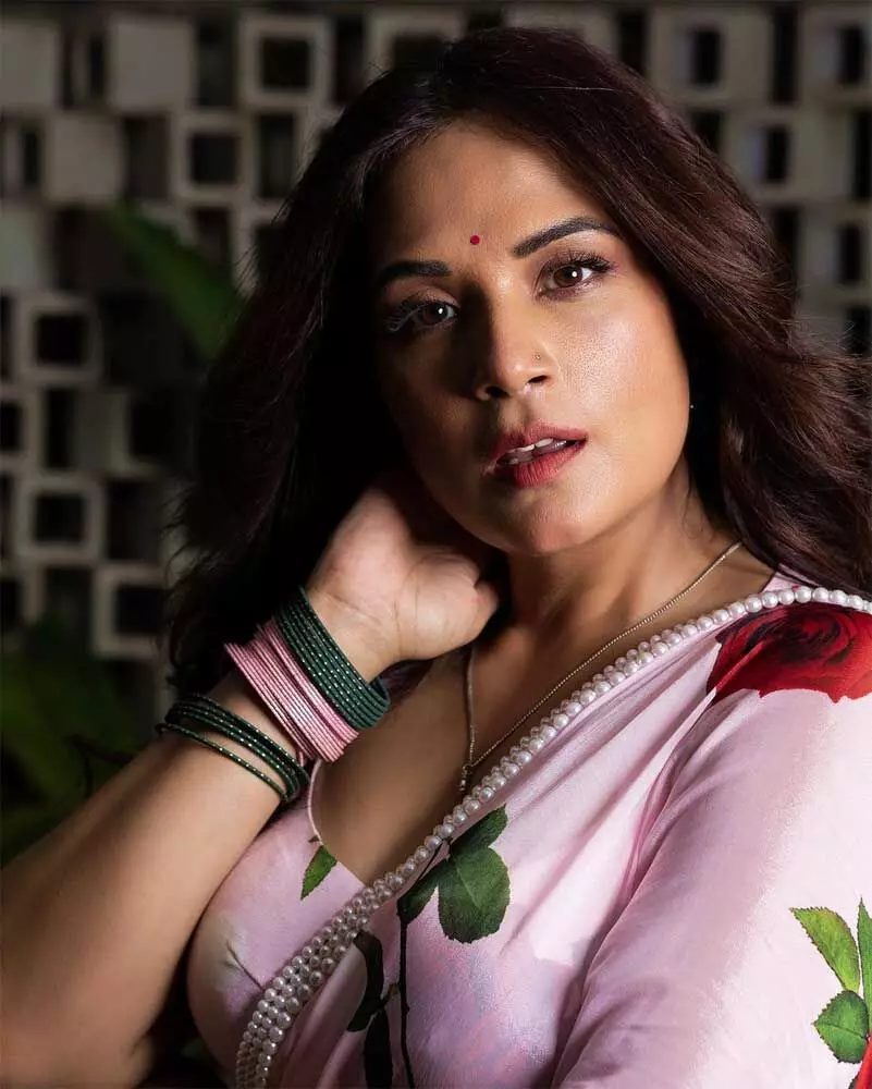 Hunterfly Richa Chadha2 Minimal Accessories, Maximum Impact