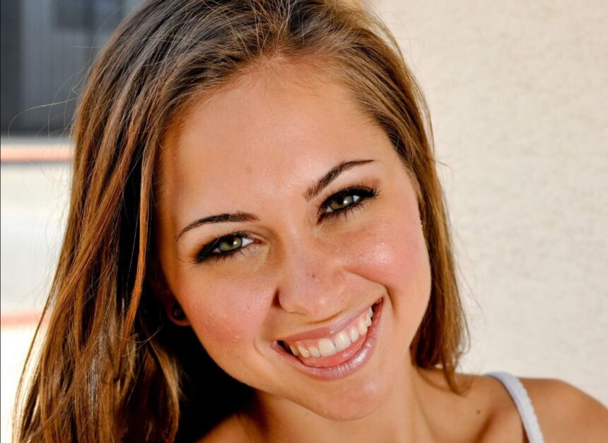 Hunterfly Riley Reid Riley Reid biography and career profile