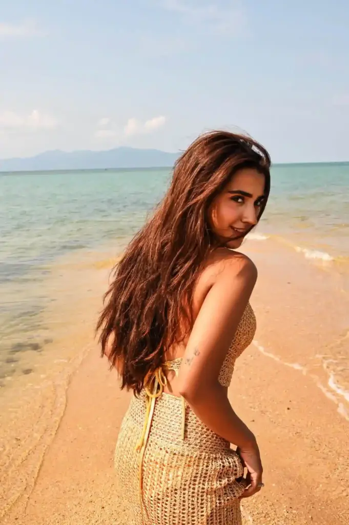 Roshni Walia as Ajabde in Maharana Pratap