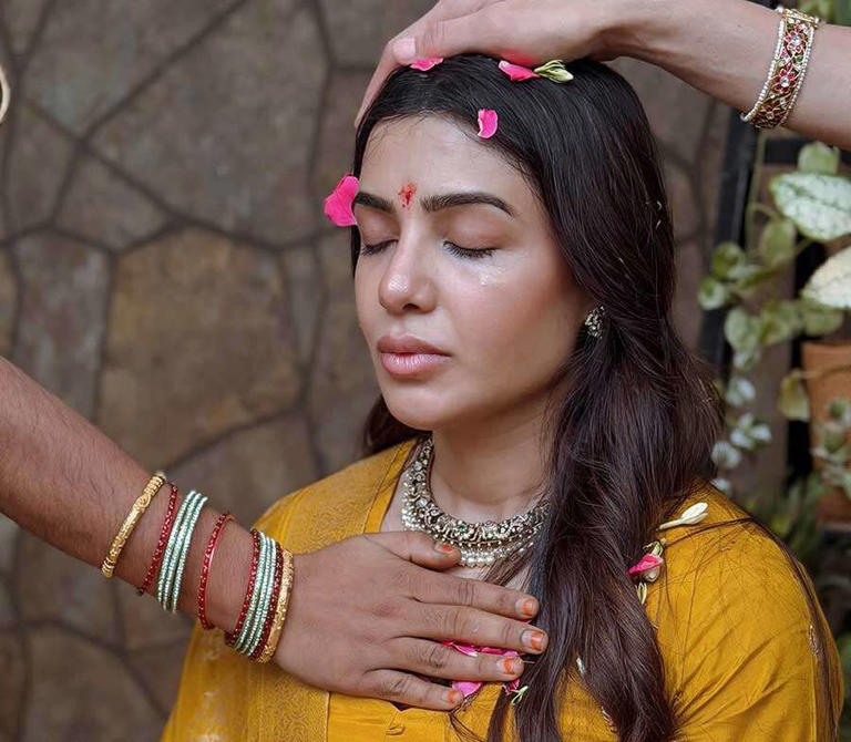 As Samantha prepares for this new chapter, her participation in the Kalaa Aavarana ceremony offers a glimpse into the spiritual significance she associates with the journey. The ritual's emphasis on both the child and the woman undergoing transformation makes it particularly meaningful as she prepares to embrace motherhood.