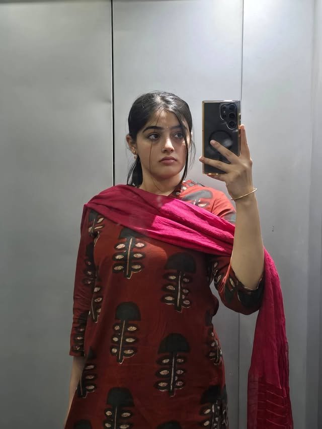 Hunterfly Shubhra Jha002 Why Is Shubhra Jha Famous?