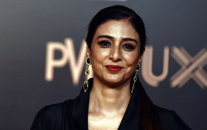 Hunterfly Tabu 01 Tabu at a public event showcasing her elegant celebrity style