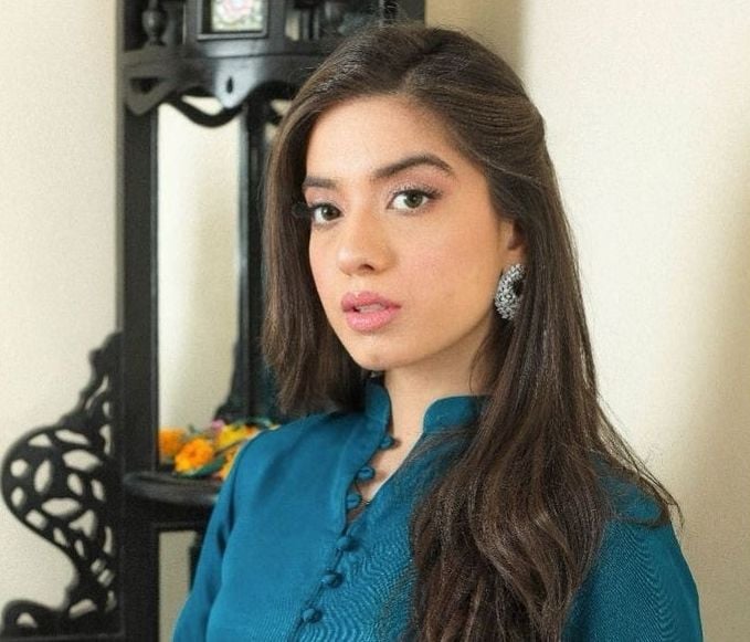 Hunterfly arisha razi 01 Arisha Razi Career
