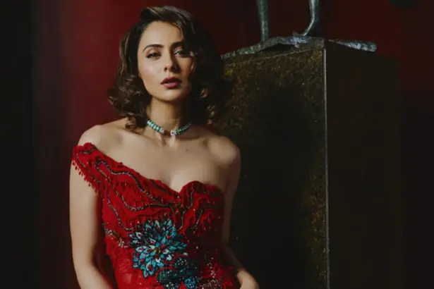 Hunterfly ot 2026 09 25 100555 Rishi & Vibhuti Koi Mil Gaya modern bridal collection