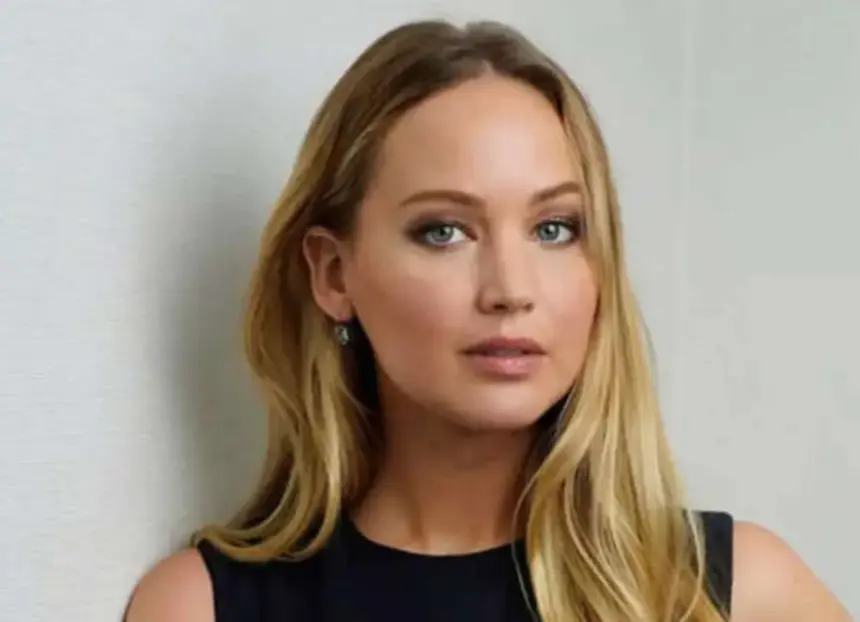 Hunterfly ot 2026 09 28 081838 Jennifer Lawrence sharing lessons about motherhood and parenting