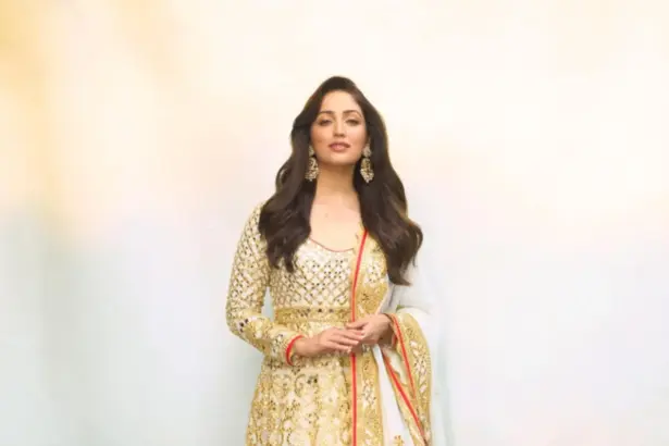 Celebrity-inspired ethnic looks for Navratri 2026 Garba nights