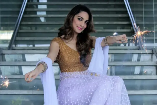 Modern fusion saree styling inspiration for Diwali 2026