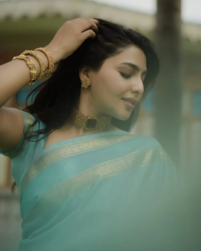 Style Lessons from Aishwarya Lekshmi’s Look