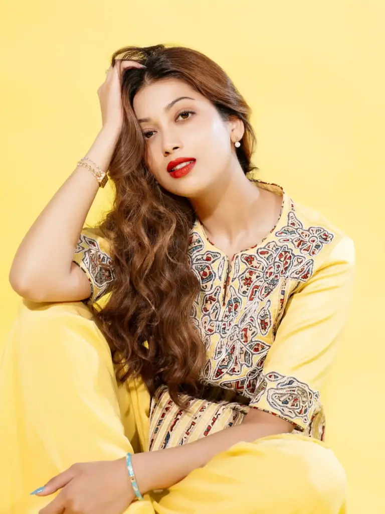 hunterfly Digangana Suryavanshi 01 11zon Digangana Suryavanshi’s Yellow Outfit Blends Tradition and Modern Style