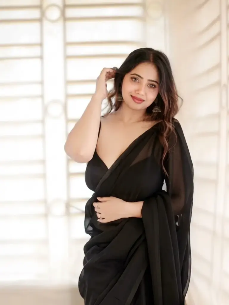 From Traditional Drape to Contemporary Fashion
