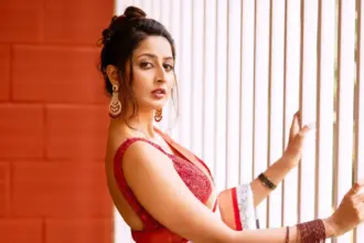hunterfly Shubha Raksha Shubha Raksha posing in an elegant saree