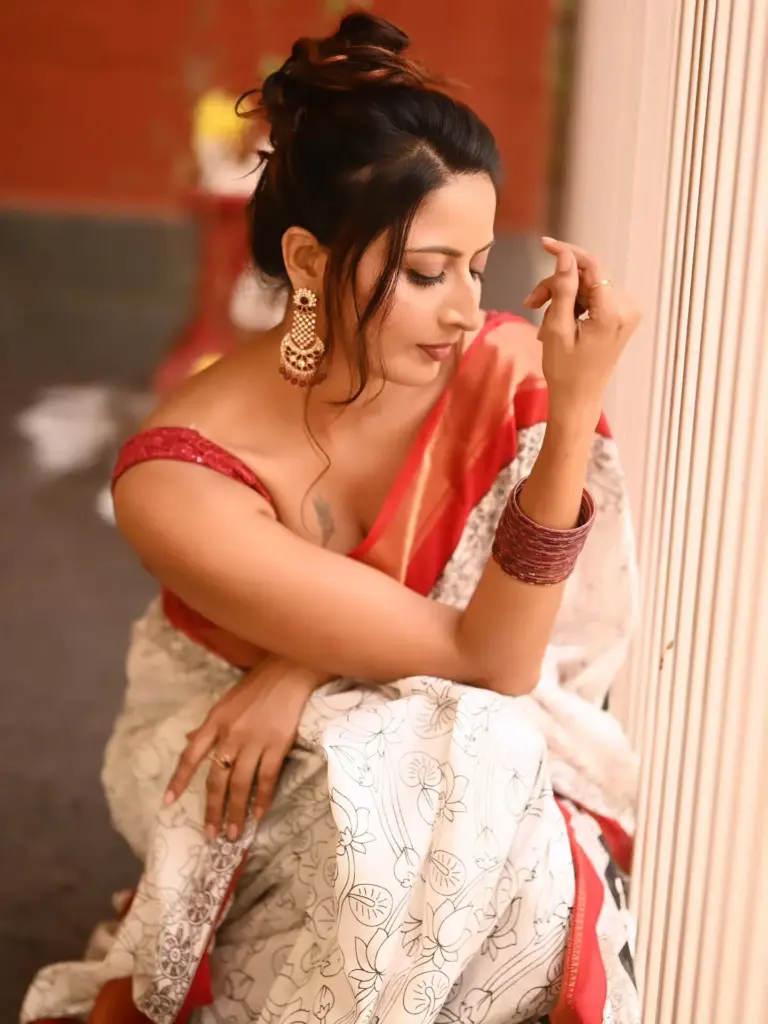 hunterfly Shubha Raksha6 From Modelling to Acting